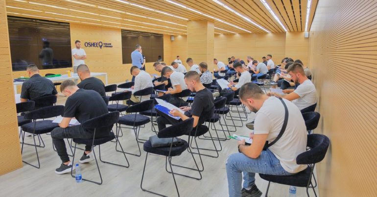 Aplikimet për vendet vakante “elektricist” në OSSH, mbyllet faza e parë e testimeve me shkrim