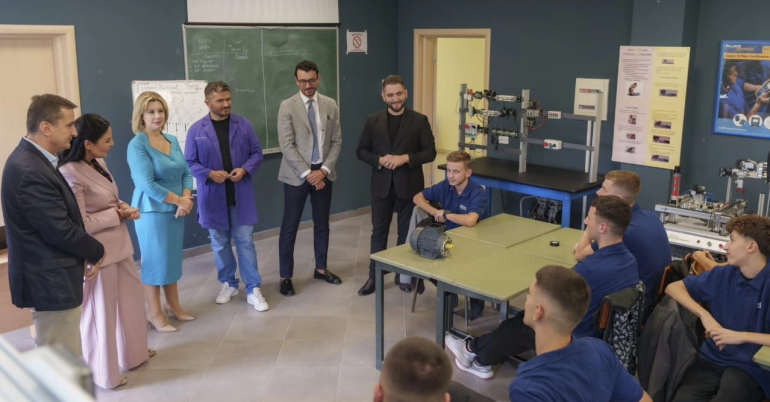 Balluku prezanton nismën e Akademisë së Energjisë, OSHEE-OST-KESH bashkëpunim me arsimin professional për trajnime e punësime