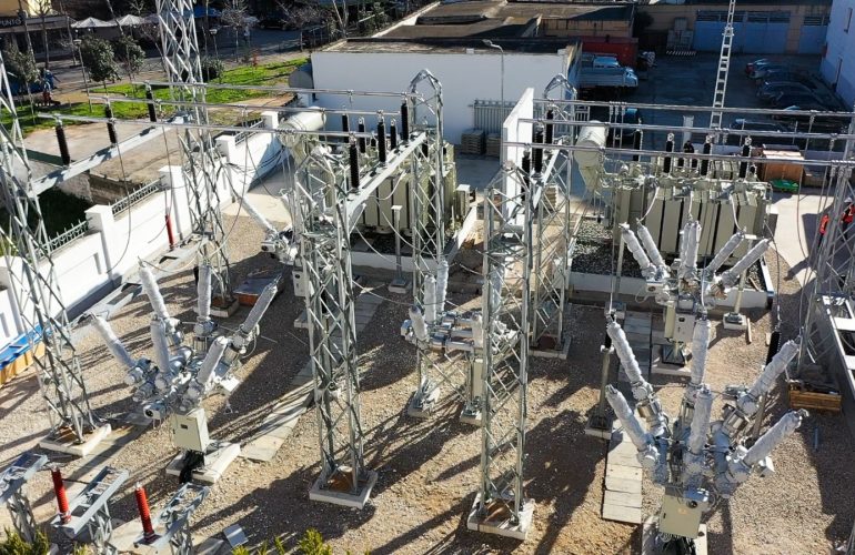 Zgjerimi dhe përmirësimi i sistemit elektrik, OSHEE publikon Planin e marrjes së tokës dhe kompensimit (PMTK) për NST e ri  Kamëz dhe ndërhyrjen në 41 nënstacione të rrjetit të shpërndarjes