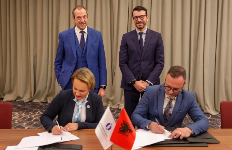 BERZH financon ndërtimin e nënstacionit elektrik nëntokësor në Tiranë, Hima: Forcojmë infrastrukturën energjetike